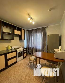 1-к квартира, посуточно, 38м2, 5/14 этаж