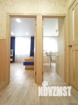 1-к квартира, посуточно, 34м2, 7/16 этаж