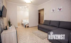 1-к квартира, посуточно, 46м2, 1/1 этаж