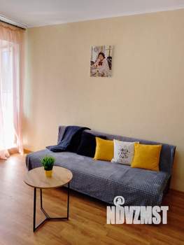 1-к квартира, посуточно, 40м2, 4/9 этаж