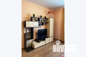 1-к квартира, посуточно, 42м2, 4/9 этаж