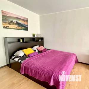 1-к квартира, посуточно, 50м2, 1/1 этаж