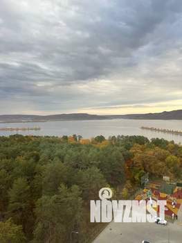 Студия квартира, посуточно, 37м2, 13/18 этаж