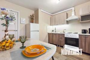 1-к квартира, посуточно, 40м2, 1/1 этаж