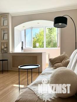 1-к квартира, посуточно, 43м2, 2/14 этаж