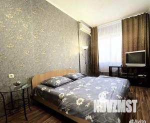 1-к квартира, посуточно, 40м2, 2/9 этаж