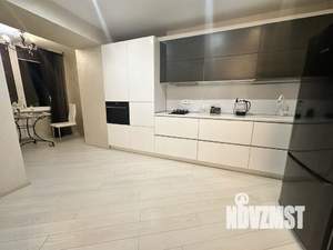 Студия квартира, посуточно, 40м2, 3/4 этаж