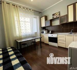 1-к квартира, посуточно, 40м2, 2/9 этаж