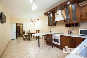 3-к квартира, на длительный срок, 185м2, 1/11 этаж