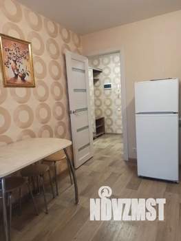 1-к квартира, посуточно, 40м2, 7/15 этаж