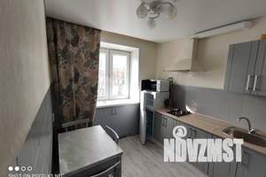 3-к квартира, посуточно, 46м2, 3/5 этаж