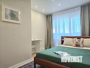 1-к квартира, посуточно, 37м2, 8/16 этаж