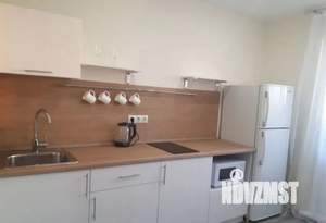 1-к квартира, посуточно, 37м2, 7/12 этаж