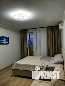 1-к квартира, посуточно, 36м2, 9/17 этаж