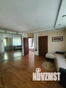 3-к квартира, посуточно, 60м2, 4/5 этаж