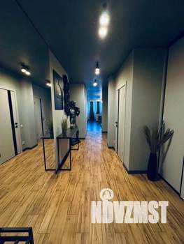 1-к квартира, посуточно, 55м2, 1/1 этаж