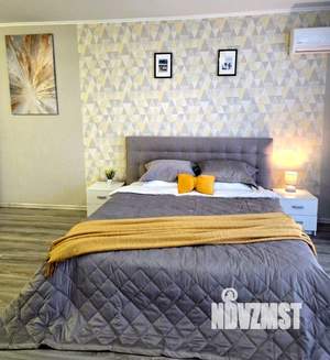 Студия квартира, посуточно, 33м2, 9/16 этаж