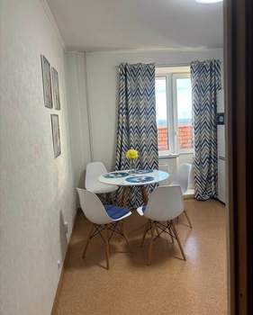 1-к квартира, на длительный срок, 38м2, 15/17 этаж