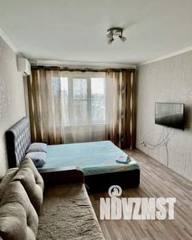 1-к квартира, посуточно, 38м2, 12/17 этаж