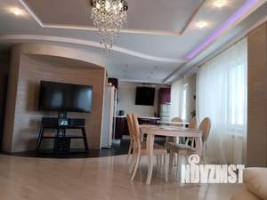 2-к квартира, посуточно, 78м2, 6/14 этаж