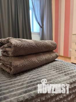 1-к квартира, посуточно, 40м2, 4/9 этаж