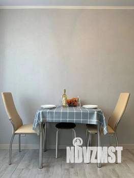 1-к квартира, посуточно, 40м2, 3/9 этаж