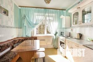 1-к квартира, посуточно, 33м2, 6/9 этаж