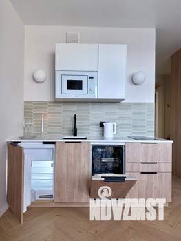 Студия квартира, посуточно, 36м2, 13/18 этаж