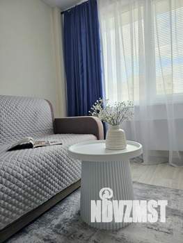 1-к квартира, посуточно, 43м2, 1/1 этаж