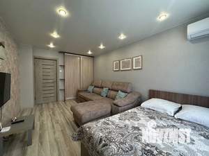 1-к квартира, посуточно, 38м2, 6/9 этаж