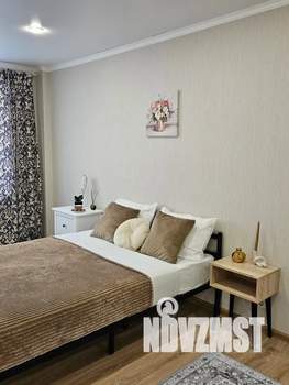 1-к квартира, посуточно, 38м2, 4/14 этаж