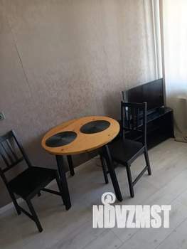 Студия квартира, посуточно, 33м2, 17/18 этаж