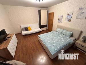 1-к квартира, посуточно, 45м2, 13/16 этаж