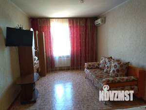 1-к квартира, посуточно, 36м2, 8/18 этаж