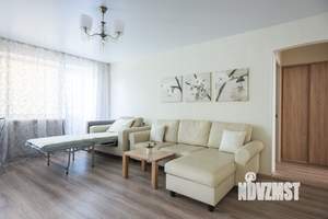3-к квартира, посуточно, 58м2, 3/4 этаж