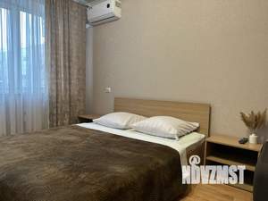 1-к квартира, посуточно, 37м2, 1/9 этаж