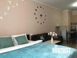 Студия квартира, посуточно, 25м2, 1/10 этаж