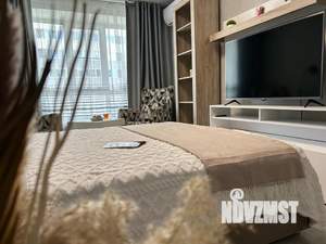 1-к квартира, посуточно, 40м2, 5/8 этаж