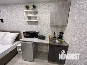 Студия квартира, посуточно, 22м2, 2/9 этаж