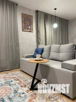 Студия квартира, посуточно, 34м2, 1/16 этаж