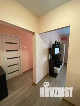 1-к квартира, посуточно, 38м2, 4/9 этаж