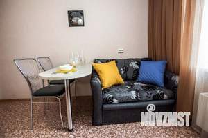 1-к квартира, посуточно, 40м2, 1/1 этаж