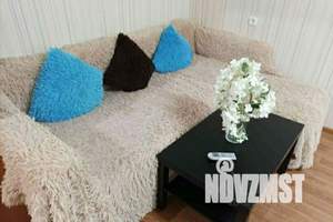 1-к квартира, посуточно, 35м2, 3/5 этаж