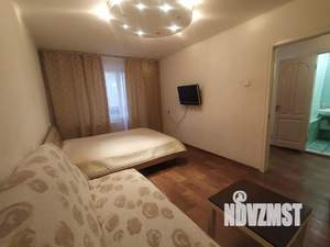 1-к квартира, посуточно, 33м2, 4/9 этаж