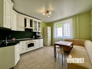 1-к квартира, посуточно, 38м2, 3/9 этаж