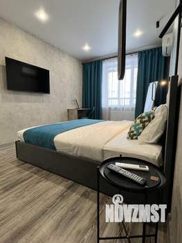 2-к квартира, посуточно, 42м2, 5/15 этаж