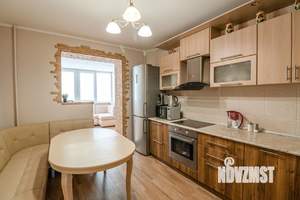 3-к квартира, посуточно, 80м2, 1/1 этаж