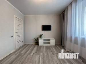 1-к квартира, посуточно, 40м2, 3/9 этаж