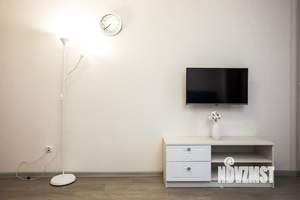 1-к квартира, посуточно, 40м2, 3/18 этаж