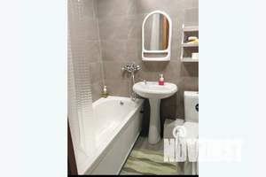 1-к квартира, посуточно, 35м2, 9/9 этаж